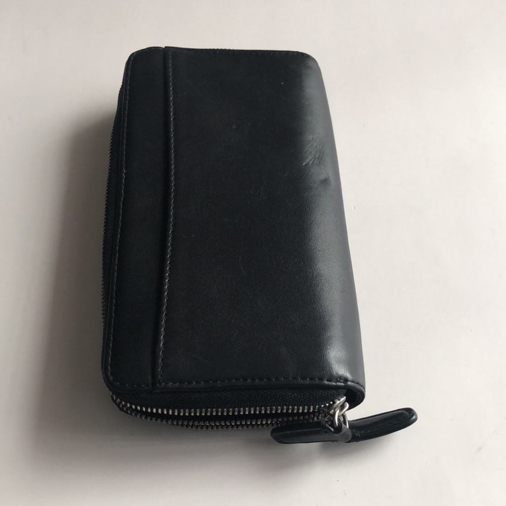 Coach Wallet - Picture 5 of 8